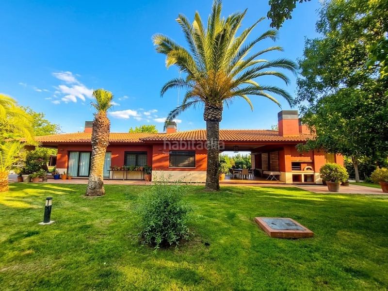 Foto 519b7268-93b6-4b84-9f02-b4cd340cc076. Chalet exclusivo chalet de diseño en Carretera de Sevilla - Los Montitos Badajoz