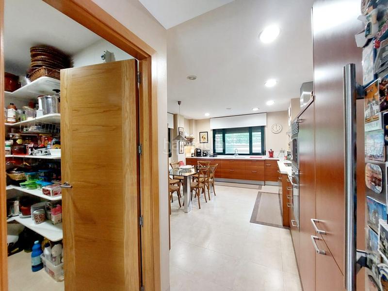 Foto 53ce81a6-8018-4a19-b7fa-eb7f2da9d4a1. Chalet exclusivo chalet de diseño en Carretera de Sevilla - Los Montitos Badajoz