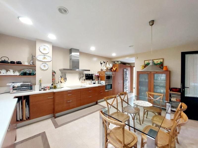 Foto 600b320e-0a53-4f8c-8e9b-243717737168. Chalet exclusivo chalet de diseño en Carretera de Sevilla - Los Montitos Badajoz