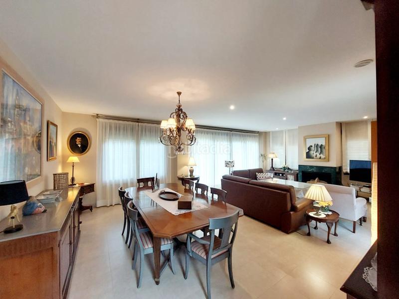 Foto 8a3d6844-e719-4ae6-8b82-80f196b3dff0. Chalet exclusivo chalet de diseño en Carretera de Sevilla - Los Montitos Badajoz