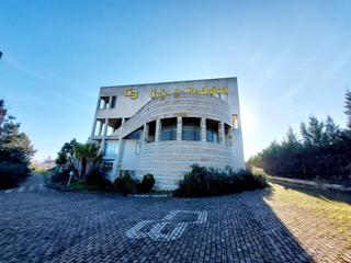Edifici  N/a. Edificio en ctra madridlisboa