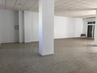 Local Comercial en Avenida Elvas