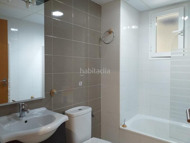 Foto b414e60a-5317-4e02-b82d-dab318da67c4. Flat in Golf Guadiana Badajoz