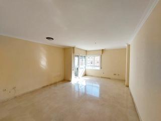 Piso  Avenida sinforiano madroñero. Sinforiano madroñero