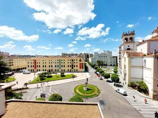 Office space in Casco Antiguo. Vistas a san aton