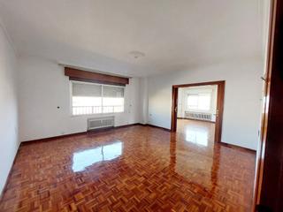 Piso  N/a. Avda colon