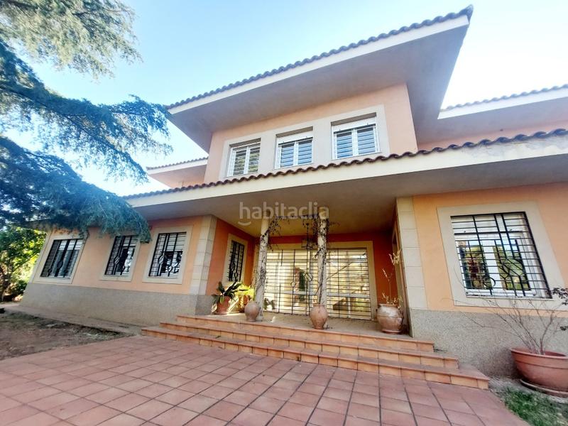 Foto 036a6a9a-2a65-4d12-a130-fc2d9412bc94. Chalet con parcheggio in Las Vaguadas Badajoz