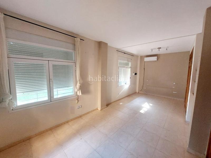 Foto 62bb629d-dfe5-414c-bf7f-71f0a85ebc67. Chalet con parcheggio in Las Vaguadas Badajoz