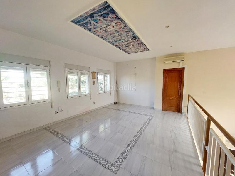 Foto e2d8cbbf-f2ef-459f-b672-101c97e3eab8. Chalet con parcheggio in Las Vaguadas Badajoz