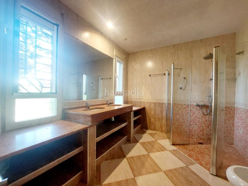 Foto f58fc10f-7119-4d2c-b228-9fd5d18cddfb. Chalet con parcheggio in Las Vaguadas Badajoz