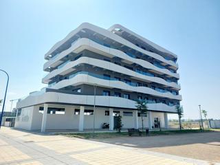 Pis  N/a. Avda elvas. terraza 45 m2