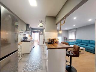 Casa adossada  N/a. Los montitos