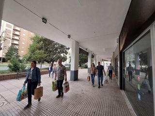 Miete Geschäftsraum  Avenida sinforiano madroñero. Valdepasillas. sinforiano madroñero