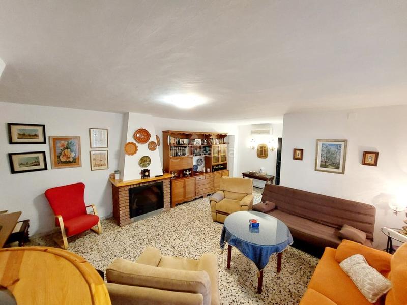 Foto 93b0b4cc-bbe0-43eb-84f9-c8c8a9cd7443. Chalet con parcheggio in pedanías de Badajoz Badajoz