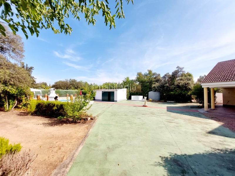 Foto b065ce5d-d56f-4ba4-9ba5-910c3e8158c3. Chalet con parcheggio in pedanías de Badajoz Badajoz