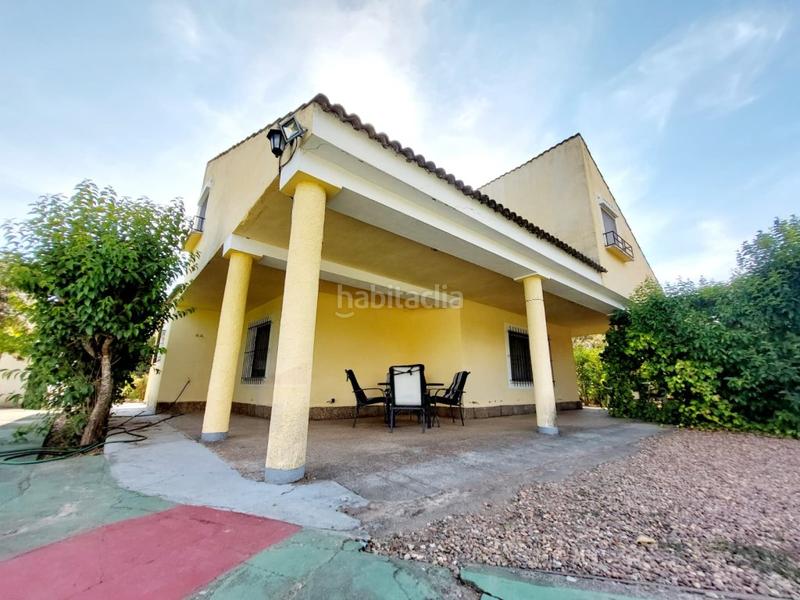 Foto eef8a4d7-5878-4fc7-aca8-1fdb8e3e717c. Chalet con parcheggio in pedanías de Badajoz Badajoz