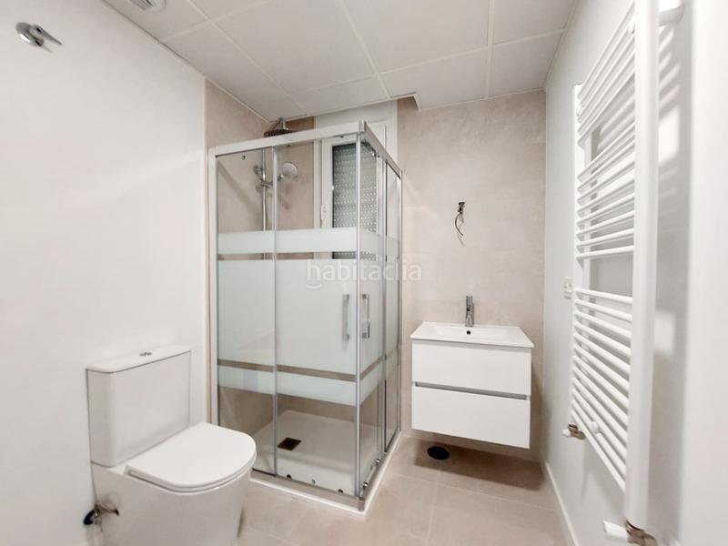Foto eb8d84a0-f99d-4430-9343-a2ee76d67e86. Rent duplex with parking in Avenida Elvas Badajoz