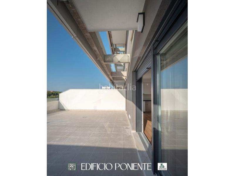 Foto ee6b4050-3a45-42b3-839f-ada3220c59ec. Appartement avec piscine dans Avenida Elvas Badajoz
