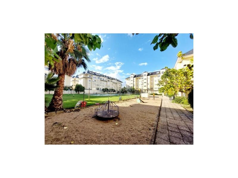 Foto 30469cd4-7349-45bf-ba25-3387f4a9d71e. Dúplex espectacular duplex atico en Avenida Elvas Badajoz