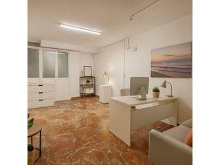 Local commercial à Calle Fernando Garrorena