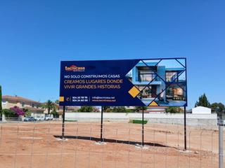 Terrain résidentiel à Avenida Manuel Saavedra Martinez