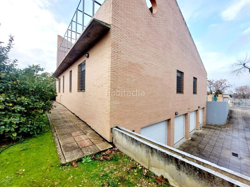 Foto 76e6d547-cea0-4920-a820-5337a138d4c5. Chalet mit parking in Las Vaguadas Badajoz