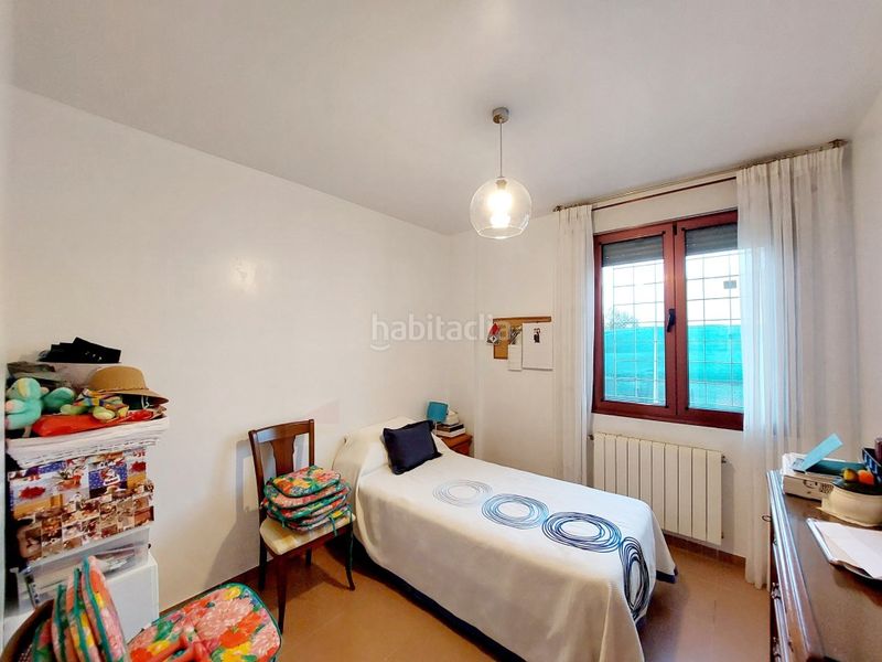 Foto bf1c31c7-d5fe-408c-830c-17ca2a76e2de. Chalet mit parking in Las Vaguadas Badajoz