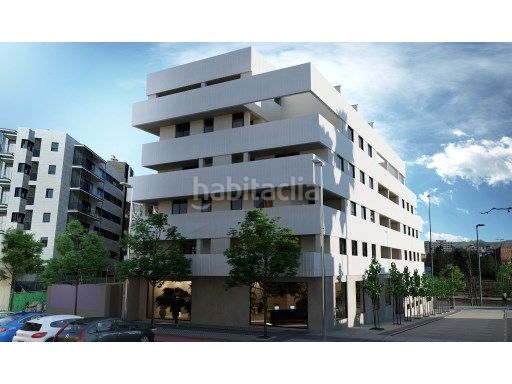 Foto d46ff5b9-ae20-4fe6-a9f3-d471cfa2bae3. Piso 87m<sup>2</sup> en avenida adolfo díaz ambrona 1 en La Estación Badajoz