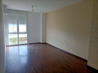 Rent Flat  Avenida camino de los rostros. La pilara