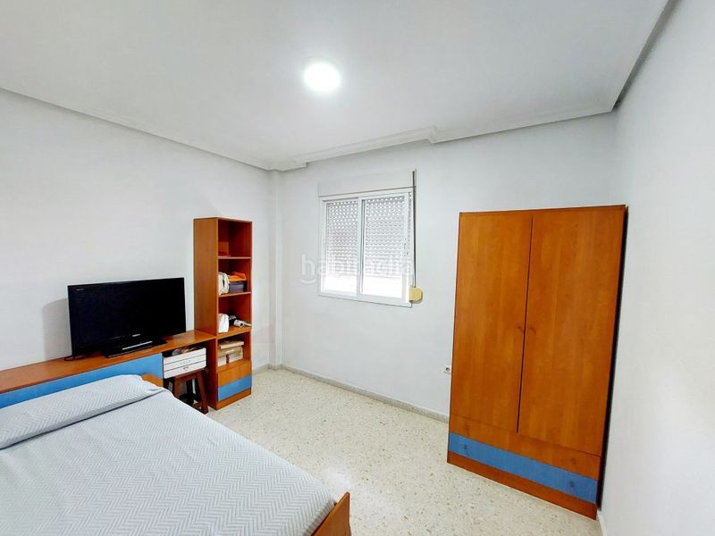 Foto 79c4ea8a-c2fb-4b62-bd70-d0f6a75f2bab. Casa adossada amb aparcament a Maria Auxiliadora - Barriada de Llera Badajoz