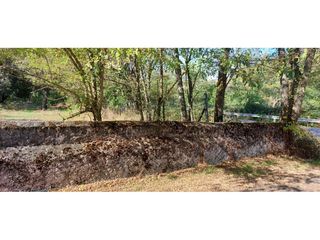 Casa  Poligono 39 paraje 484 rivera avid. Junto a la carretera