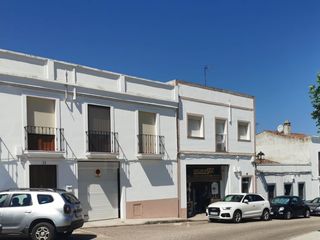 Haus  Plaza callao. Casa en olivenza con posibilidad de local