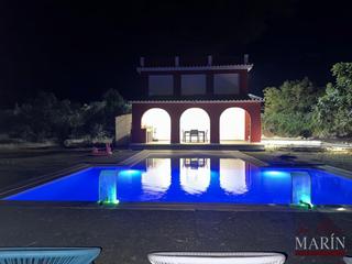 Xalet a La Estación. Espléndida casa de lujo en campomaior con piscina de ensueño