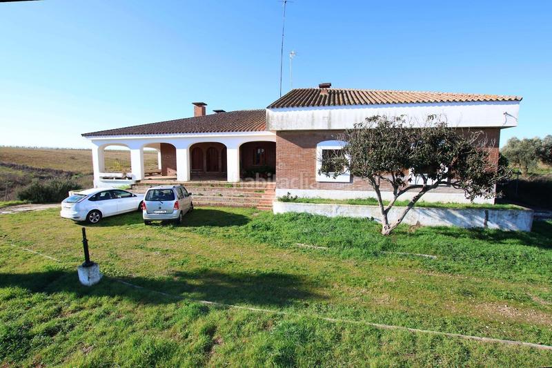 Foto 7ebabd1a-3430-4f73-a4a9-703b6aa1289c. Masía fantástica finca con chalet en Carretera de Sevilla - Los Montitos Badajoz