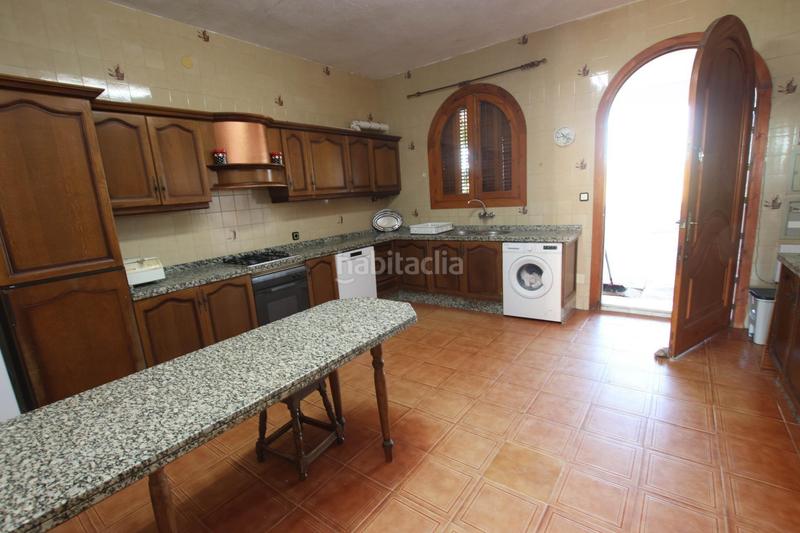 Foto f3d4d5a1-a93e-46f3-86a0-e049b9a7686d. Masía fantástica finca con chalet en Carretera de Sevilla - Los Montitos Badajoz