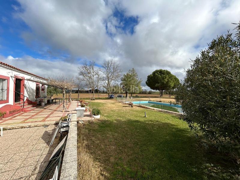 Foto 722fb28f-e78e-4f30-ad07-a1f1bf928d77. Country house with pool in Casco Antiguo Badajoz