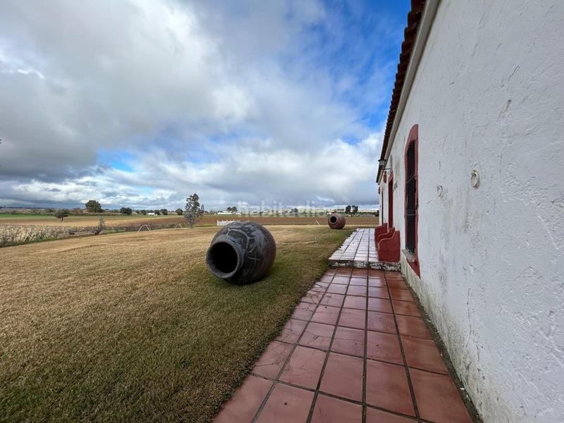 Foto adc2a9ae-b660-4593-996b-5c7f86bafcb4. Country house with pool in Casco Antiguo Badajoz