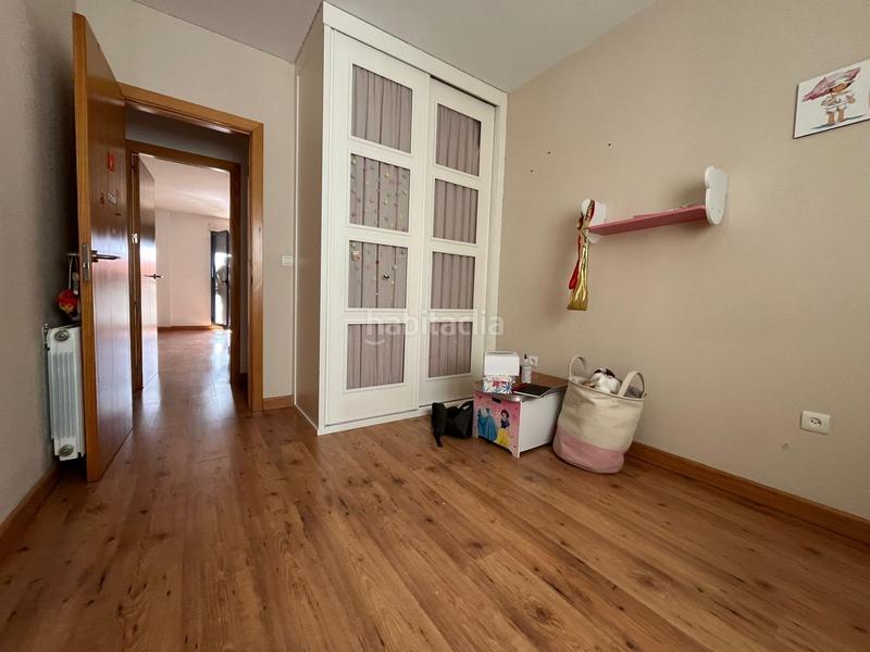 Foto dc4a43da-fc79-4731-b263-c324e7f1b61d. Flat with heating parking in Avenida Elvas Badajoz