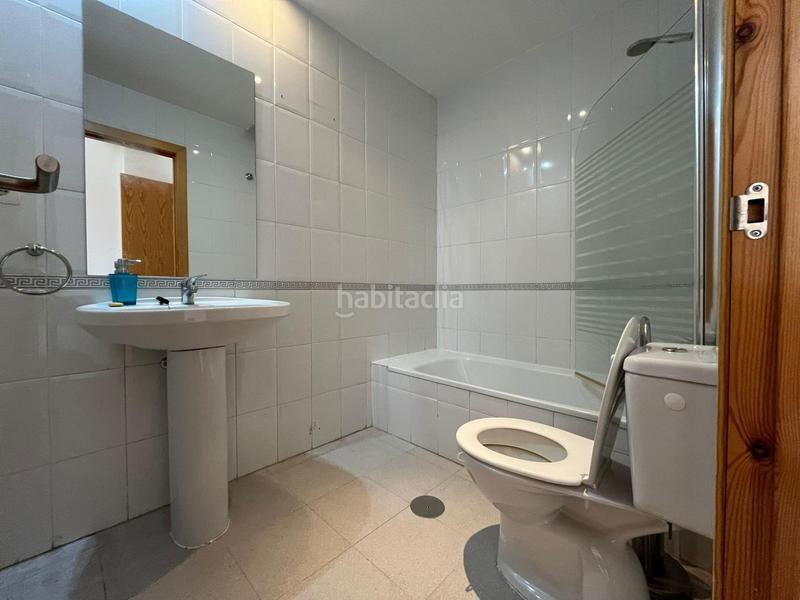 Foto e432c01c-788a-4ba8-814e-f4c5c2c7198a. Flat with heating parking in Avenida Elvas Badajoz
