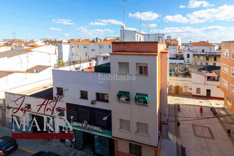 Foto ef7f541a-27f7-435e-b5e1-7e1779091964. Pis a San Roque - Ronda Norte Badajoz