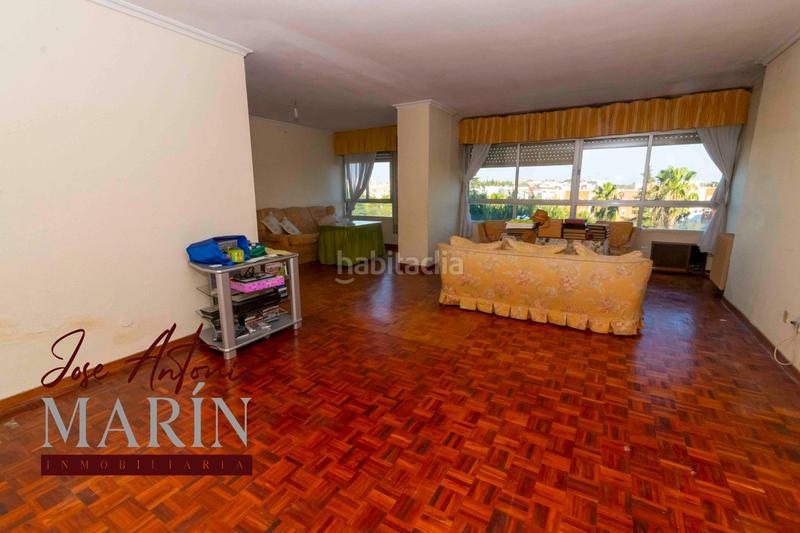 Foto eb178110-3695-425f-8d52-e1d982a7355d. Appartamento con riscaldamento in Casco Antiguo Badajoz