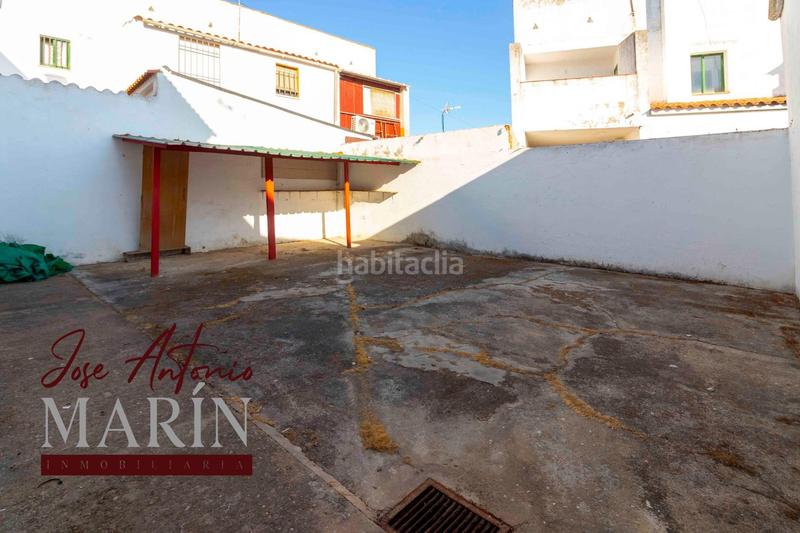 Foto 19c94833-6af4-4e3c-bbf3-6843a0aaa71c. Casa amb aparcament a Valdelacalzada