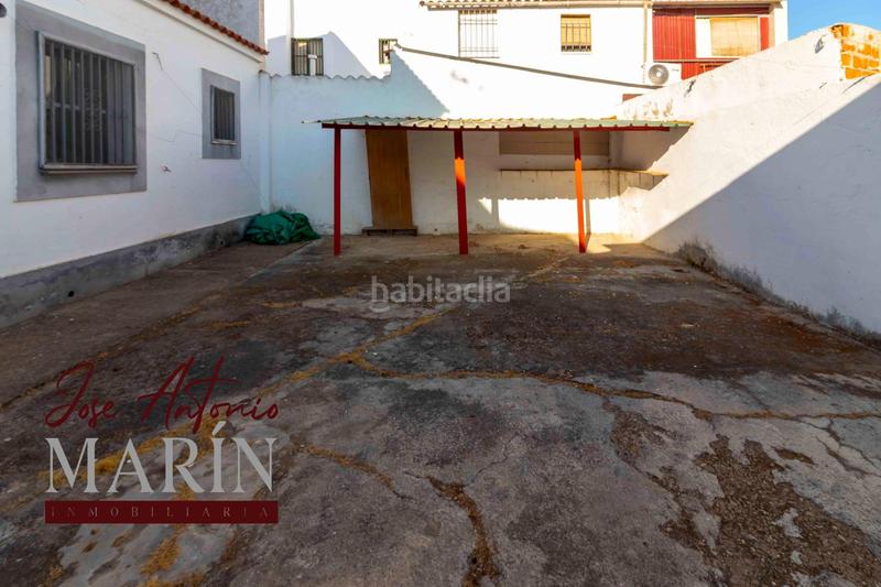 Foto 586c113c-d5e4-4f97-a2ca-a40165dcd4df. Casa amb aparcament a Valdelacalzada