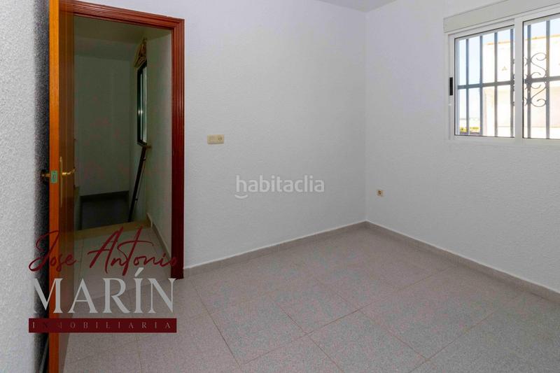 Foto 5f34be10-fa5d-4306-b34e-eb04daacd643. Casa amb aparcament a Valdelacalzada