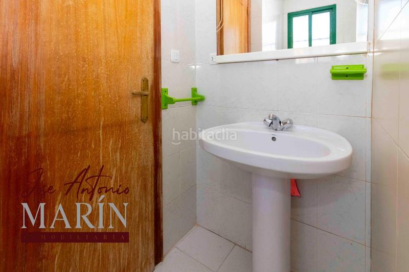 Foto 829c68bd-10fe-4f3a-b87b-f552d9b3dc69. Casa amb aparcament a Valdelacalzada