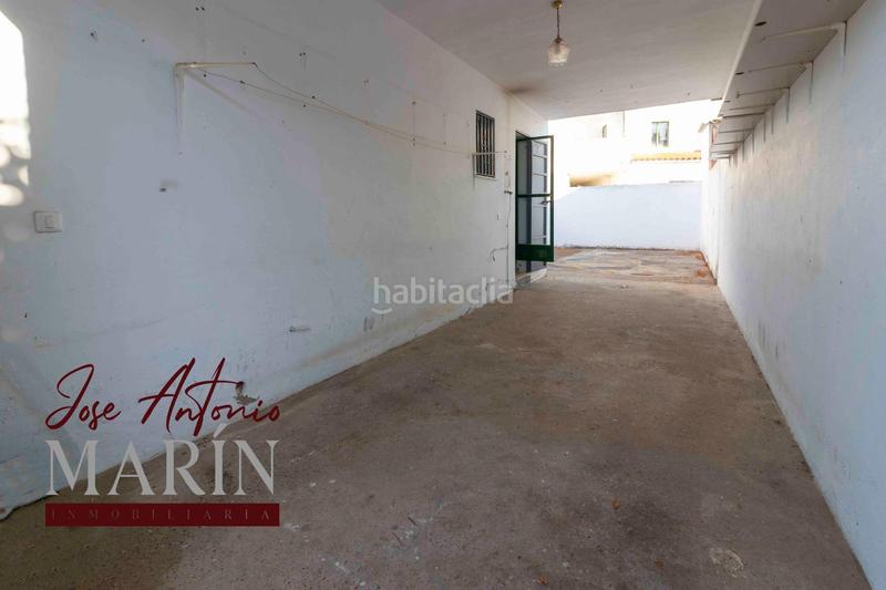 Foto c0ceea5a-7ced-4fcc-bc41-49fdf452e74a. Casa amb aparcament a Valdelacalzada