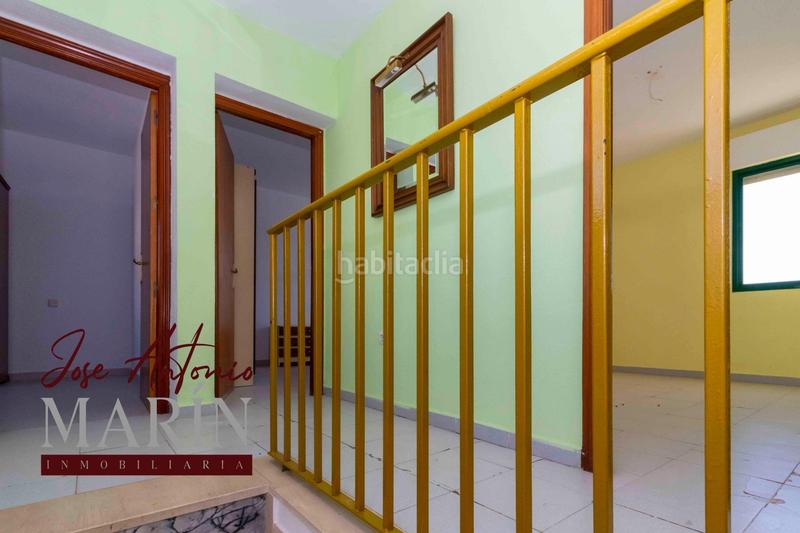 Foto ebfcef64-960a-47b5-b333-26a48b77a2c5. Casa amb aparcament a Valdelacalzada