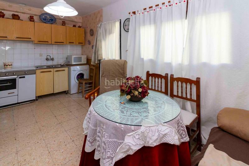 Foto 50336a1a-c1ab-4010-bd12-be04d0edcf11. Casa adossada a Cerro de Reyes Badajoz