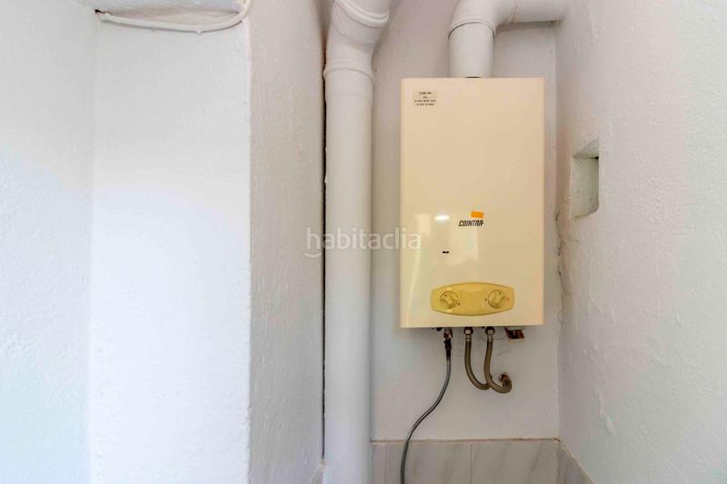 Foto ac92a02e-c3df-42e3-875d-1617e7f641b3. Casa adossada a Cerro de Reyes Badajoz