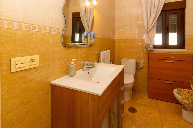 Foto bf0b4233-4fd7-47e9-bba0-b7d255b4df46. Casa adossada a Cerro de Reyes Badajoz